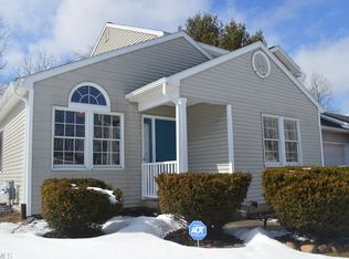 23 Ponderosa Drive, Halfmoon, NY 12065