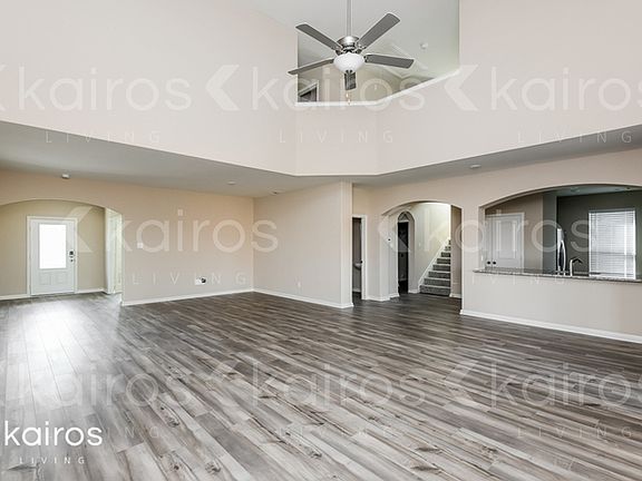 4th image of 13641 Lansman Dr