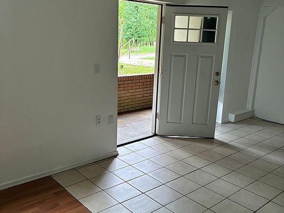 2nd image of 210 Hugel Dr #1