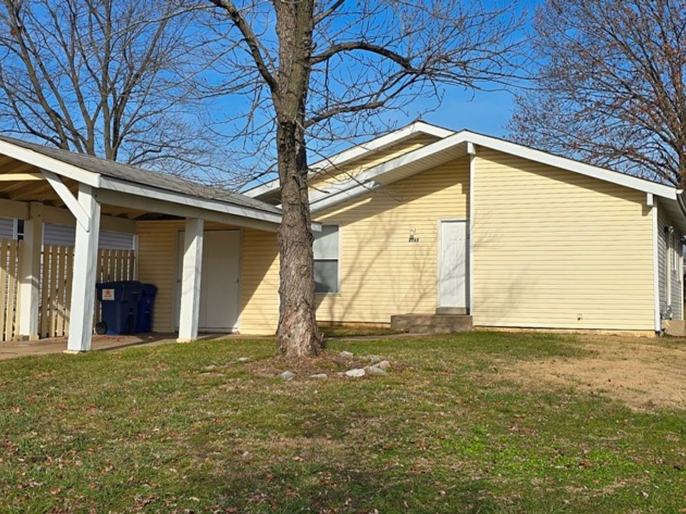 1st image of 2727 Blue Heron Dr