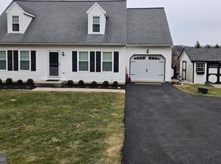 815 Chestnut Hill Rd, Parkesburg, PA 19365