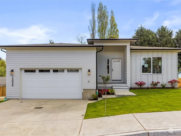 12024 1st Place SW, Burien, WA 98146