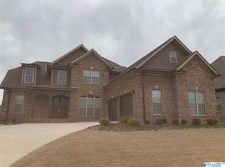 22926 Bluffview Dr, Athens, AL 35613