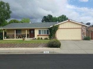 1940 Woodmoor Ct, Concord, CA 94518
