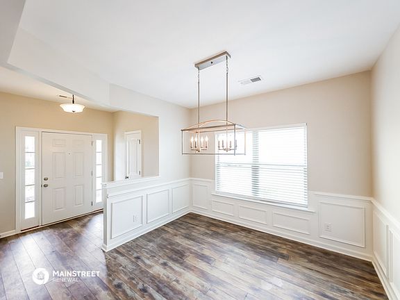 5th image of 1320 Kensington Blvd