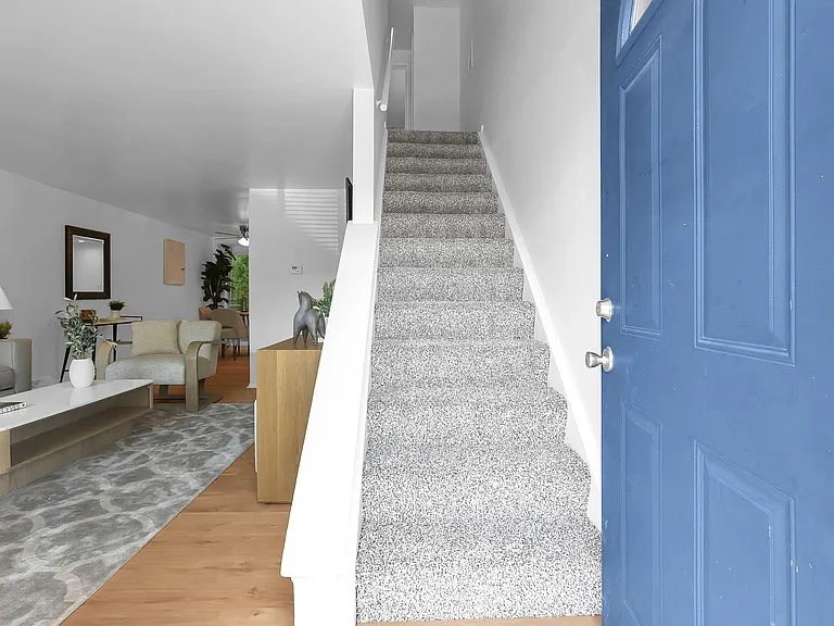 Carnaby Village Townhomes — Photo 5