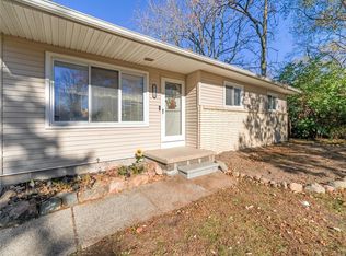 37534 Van Petten St, Romulus, MI 48174