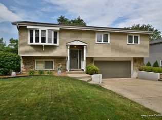 148 N Prairie Ave, Bloomingdale, IL 60108