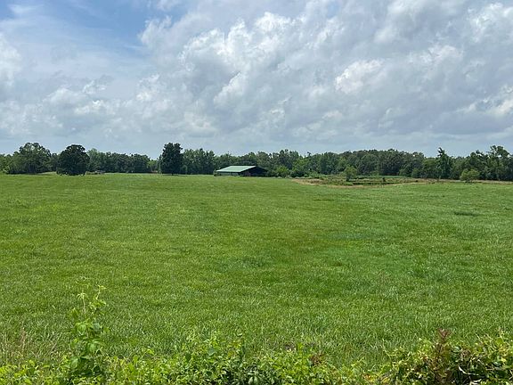 3rd image of 420 Sheffield Rd