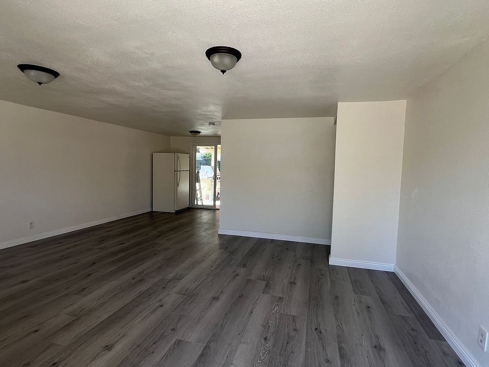 1st image of 17955 Wellford Dr