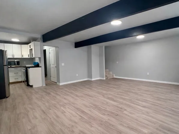 17242 N Juanita Loop, Eagle River, AK 99577