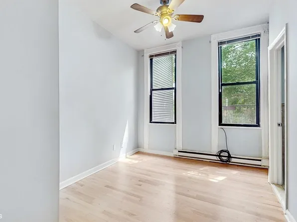 244 Webster Avenue image 8 of 25