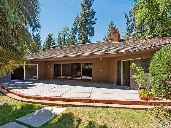 5th image of 1184 Coldwater Canyon Dr