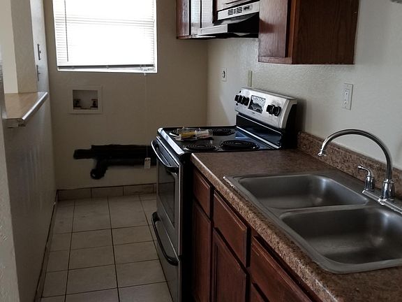 With Washer and Dryer Connections