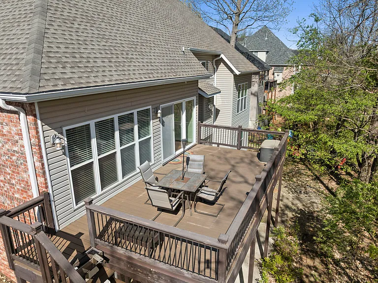 3902 NE Cadbury Ave — Photo 12