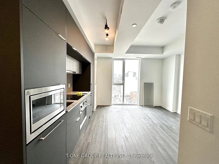 185 Alberta Ave #803 — Photo 6