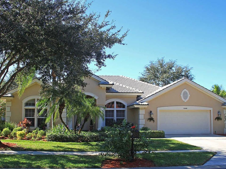 249 Monterey Dr