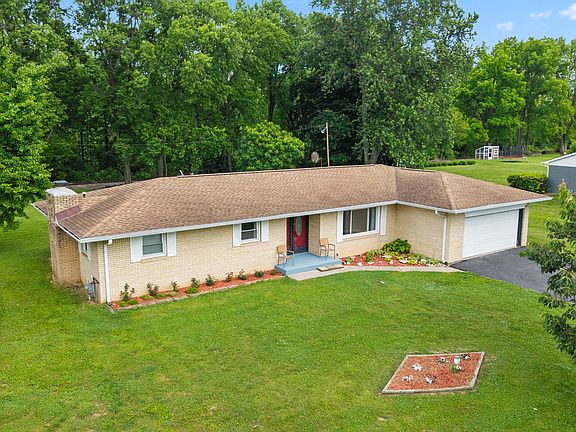 2nd image of 10751 N Rainbow Ln