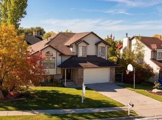 727 E 1900 N, North Ogden, UT 84414