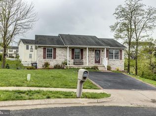 133 Nature Dr, Stephens City, VA 22655