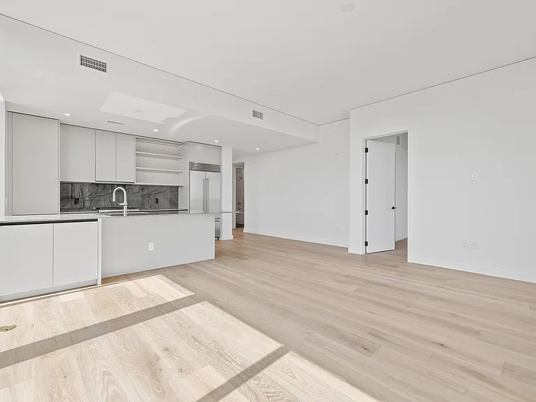 610 Davis St #2712 — Photo 6
