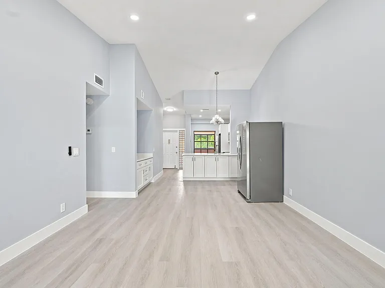 2249 SW 15th St #188 — Photo 5