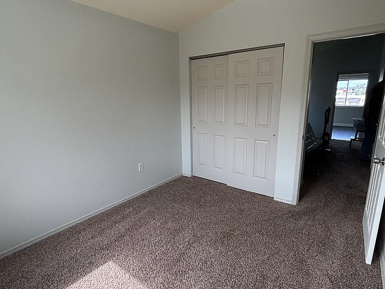 1730 W Peninsula Dr — Photo 10