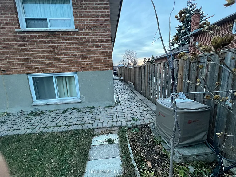 5 Marlbank Rd #BASEMENT — Photo 16