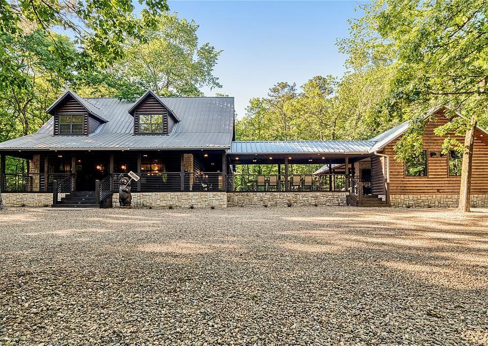 1st image of 61 Jetty Ln