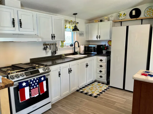 2477 Route 5 #D2, Derby, VT 05872