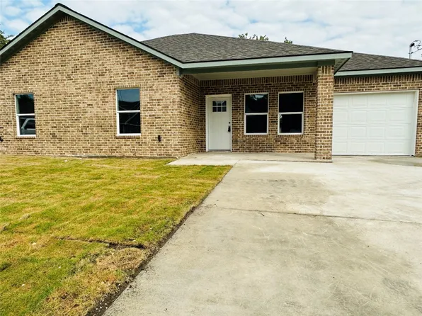 3910 Washington St, Greenville, TX 75401