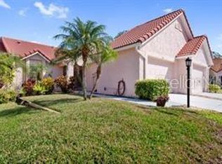 1157 Woodleaf Ct, Palm Harbor, FL 34684