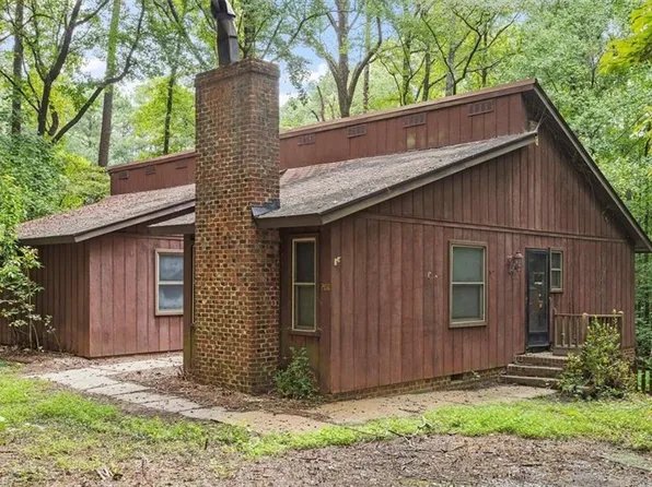 2011 Carpenter Pond Rd, Raleigh, NC 27613