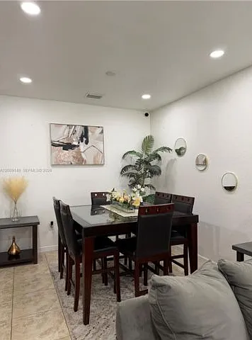 11302 NW 88th Ter — Photo 10