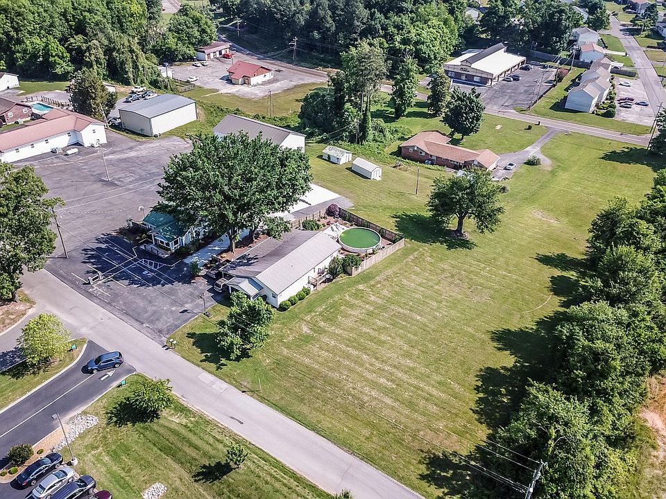 1st image of 45 King St SE Lot 4 & 5