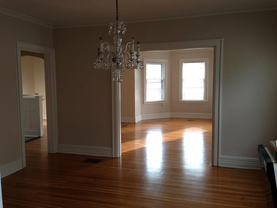 1st image of 147 Lexington Ave
