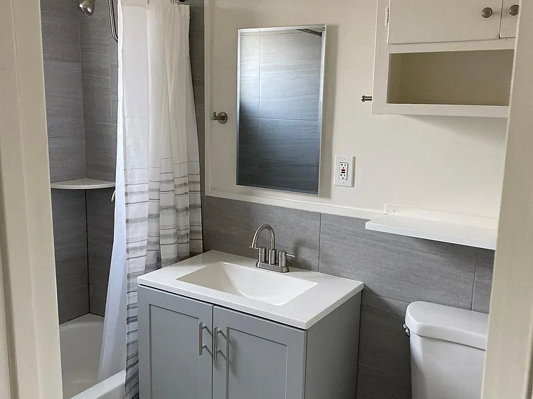 Brand-new bathroom
