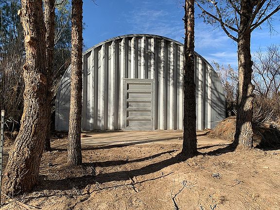 25x 45 Quanset hut shop