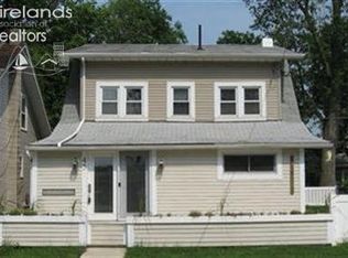 43 Oakwood Ave, Huron, OH 44839