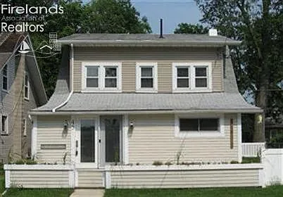 43 Oakwood Ave photo 1