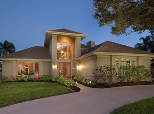 657 Spring Lake Dr, Melbourne, FL 32940