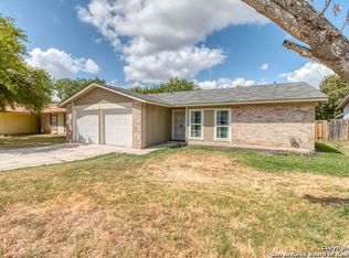 811 Saddlebrook Dr, San Antonio, TX 78245