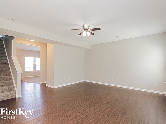 5th image of 717 Rosegate Dr