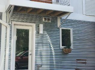 360 Lamont Pl, Pittsburgh, PA 15232