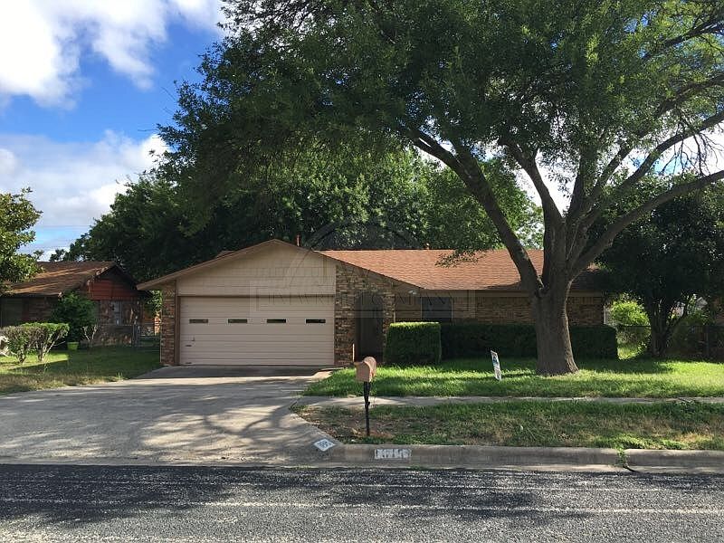 1st image of 1015 Bonner Dr
