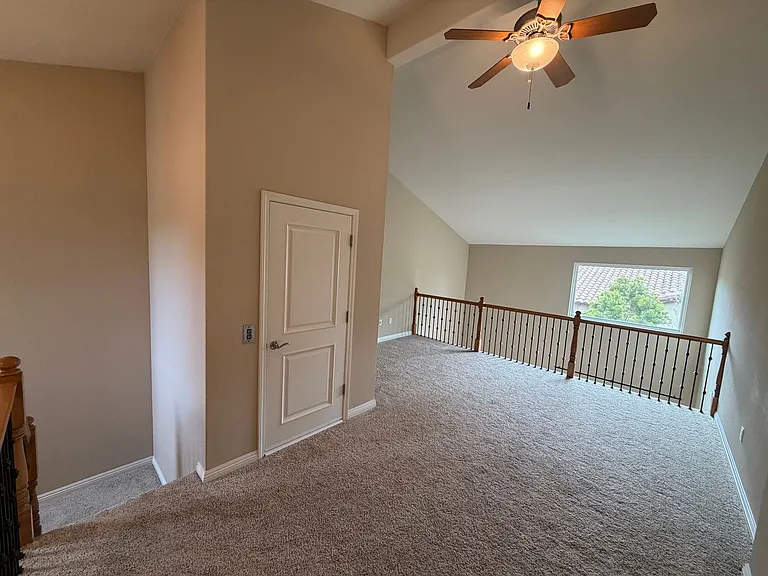 4304 Foxenwood Cir — Photo 9