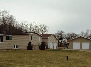 29455 421st St, Melrose, MN 56352