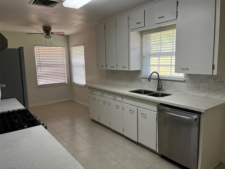 4134 Osby Dr — Photo 13