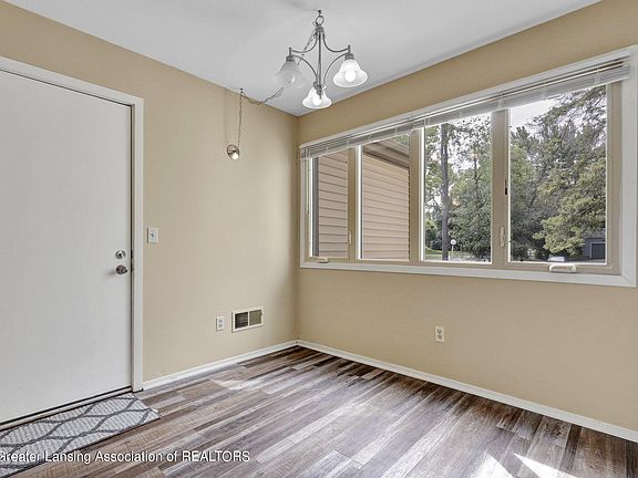 3rd image of 5709 Paige Ct