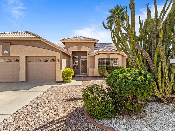 4th image of 1413 E SAN REMO Avenue